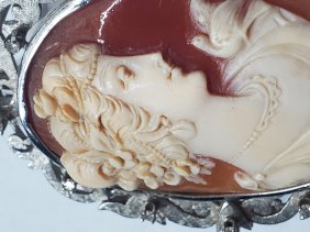 Victorian 11k Gold and Diamond Cameo Brooch