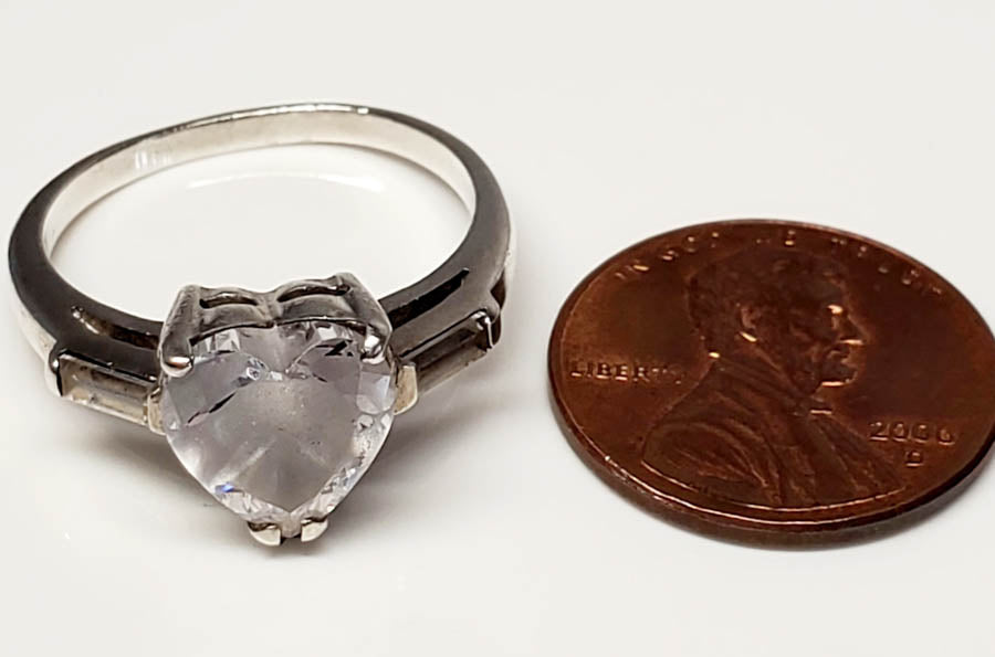 Sterling Silver Frosted CZ Heart Ring Sz 8