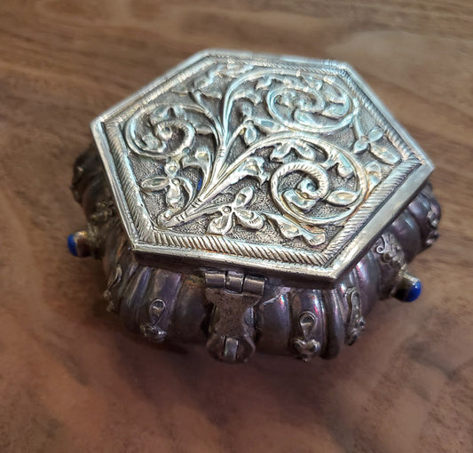 Vintage 900 Silver and Lapis Jewelry Case