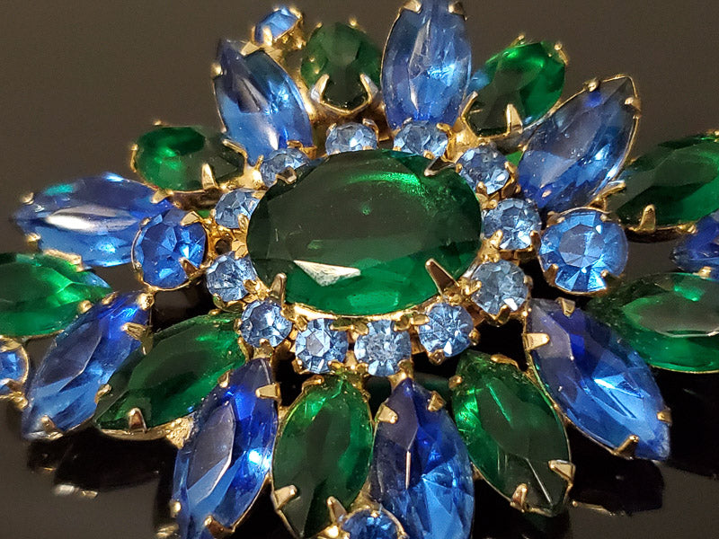 Vintage Rhinestone Brooch