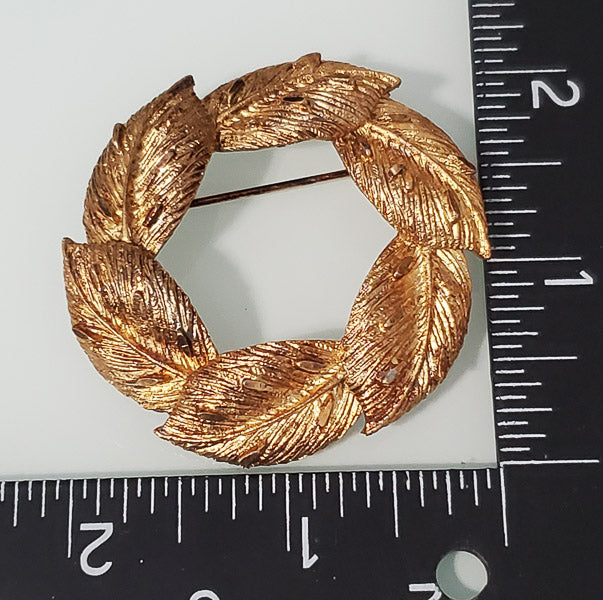 5478-Vintage Coro Gold Leaf Brooch