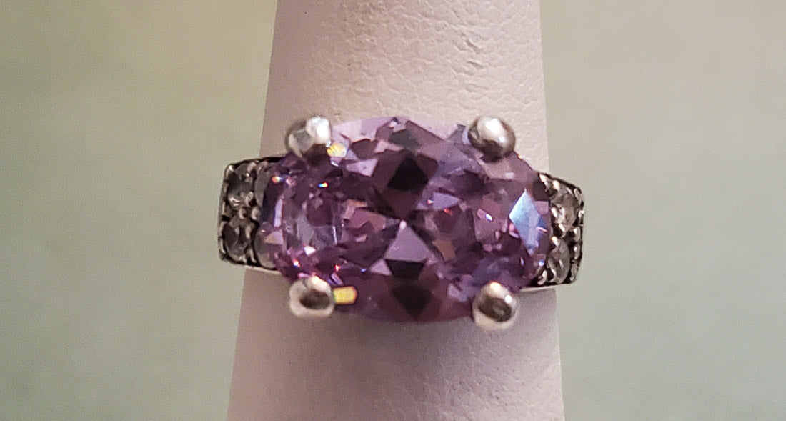 Light Purple Sterling Silver Ring Sz 6